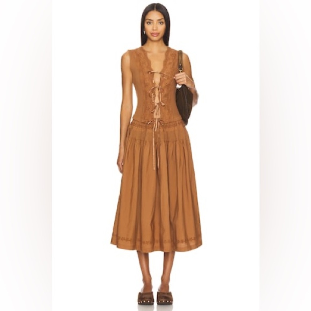 NWT Free People Gesibelle Set in Macadamia